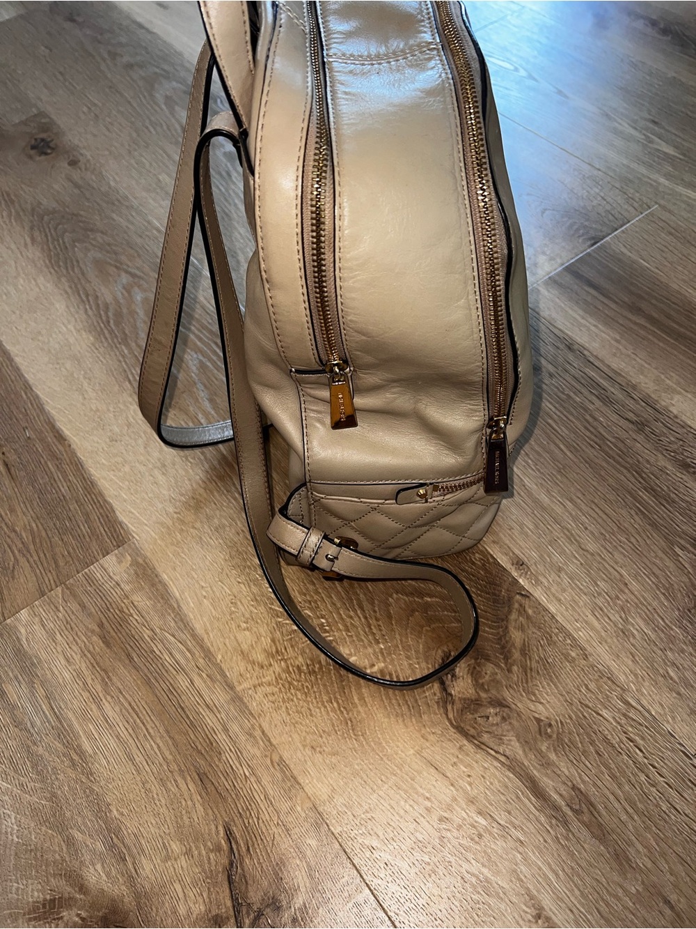 Michael Kors Rhea Backpack Beige Leather Gold Hardware Designer Bag - Picture 9 of 15